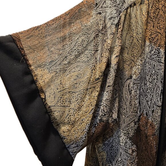 Sheer shades of brown jacket shawl - Picture 2 of 3
